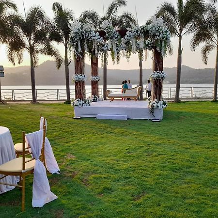 Aquarius Resort Gorhe Khurd ภายนอก รูปภาพ