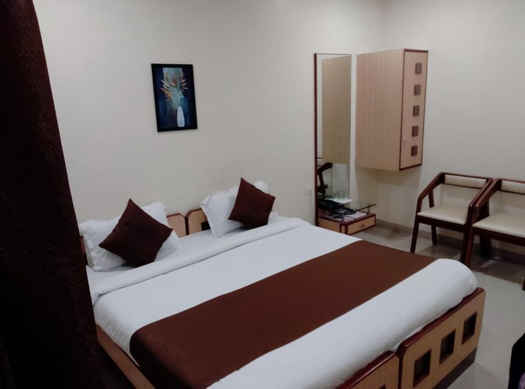 Aquarius Resort Gorhe Khurd ภายนอก รูปภาพ